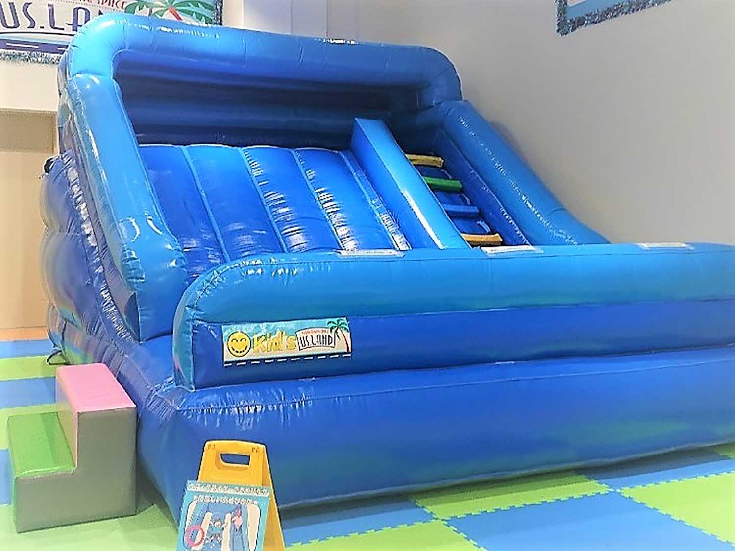 キッズユーエスランド